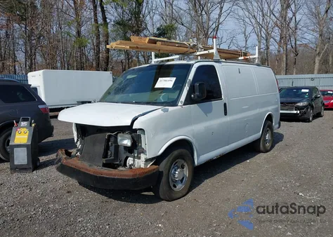2007 Chevrolet Express Work Van from USA, damaged, VIN 1GCGG25V871217584